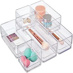storage the plastic box 