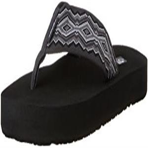 casual flip-flops 